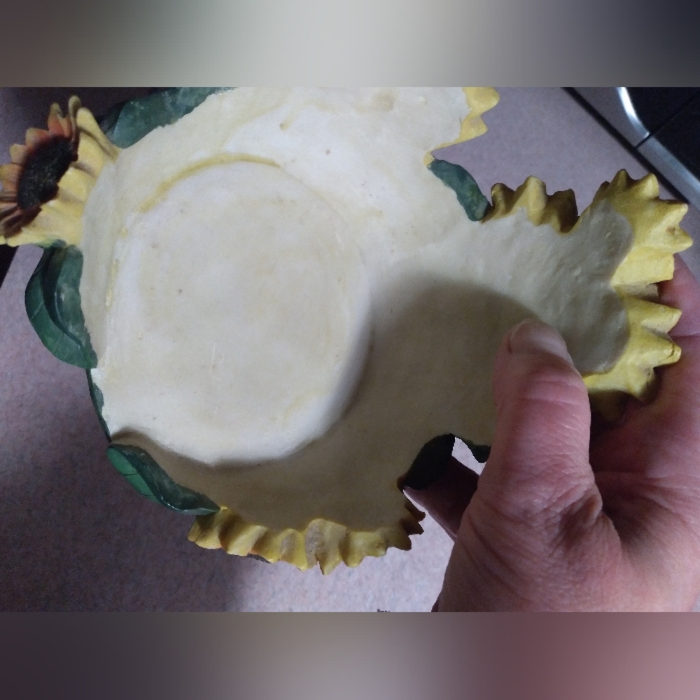 Sunflower Candle Holder - Picture 5 of 7
